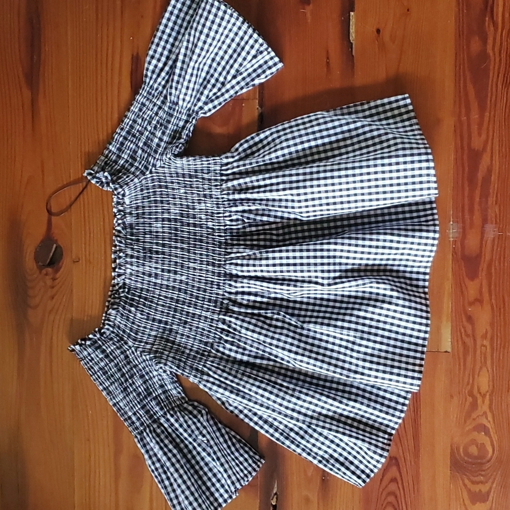 Off shoulder top
